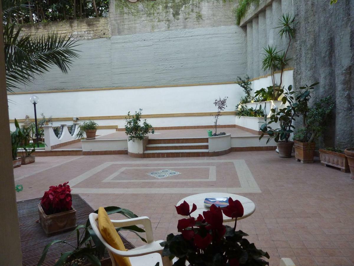 Posillipo Super Mono Apartment *